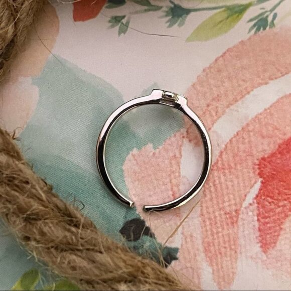Sterling Silver Cross Toe Ring Midi Ring - Picture 6 of 6
